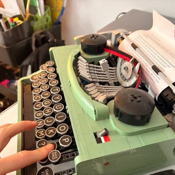 Lego Typewriter Set - Picture 4 of 11